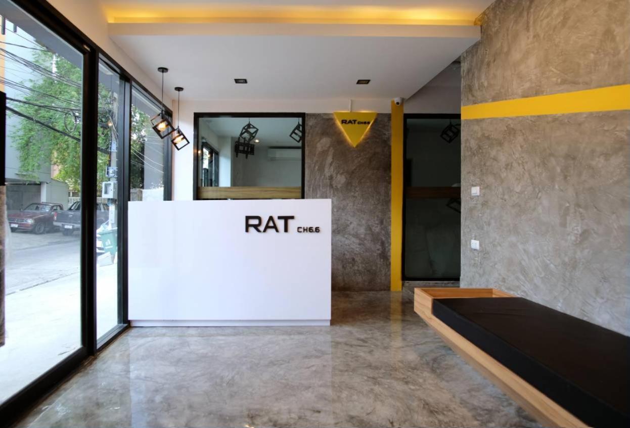 Ratch66 Huai Khwang Mrt Hotel Bangkok Exterior photo